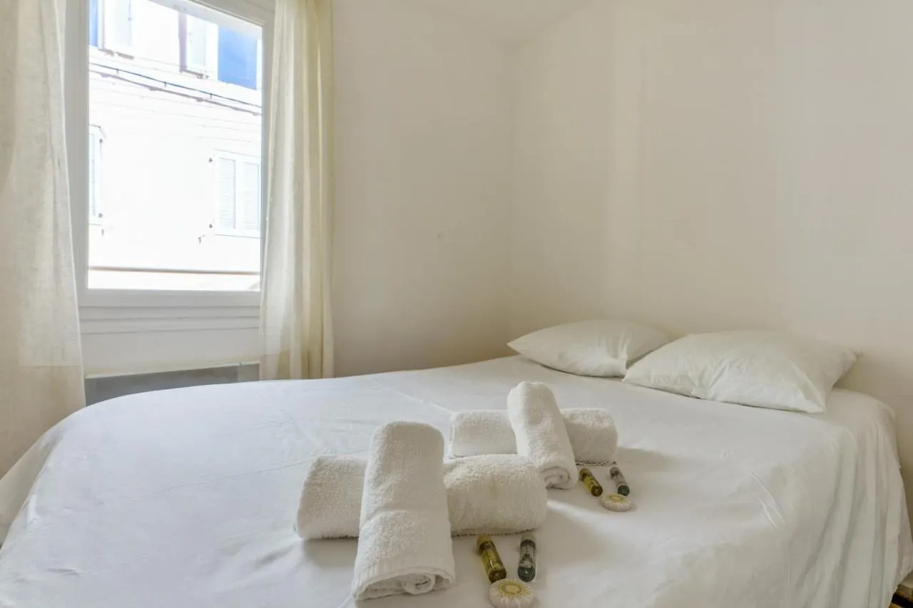 Appartement Tonnel - Welkeys Bandol 0*,  France